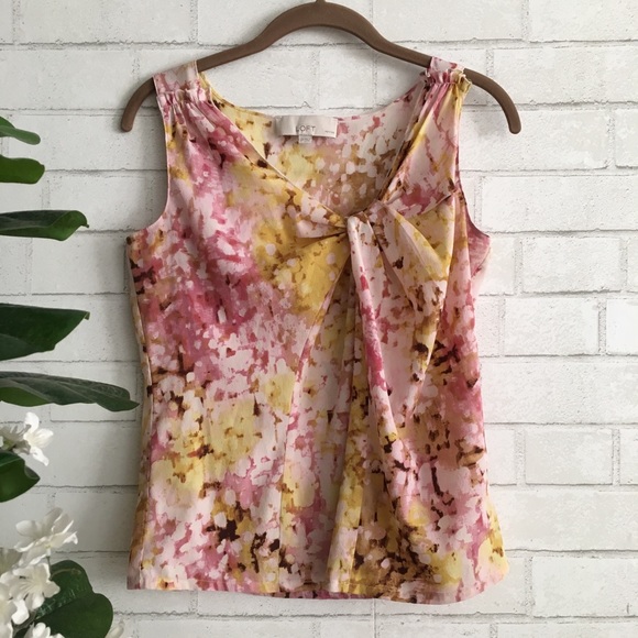 LOFT Tops - LOFT Spring Floral Top